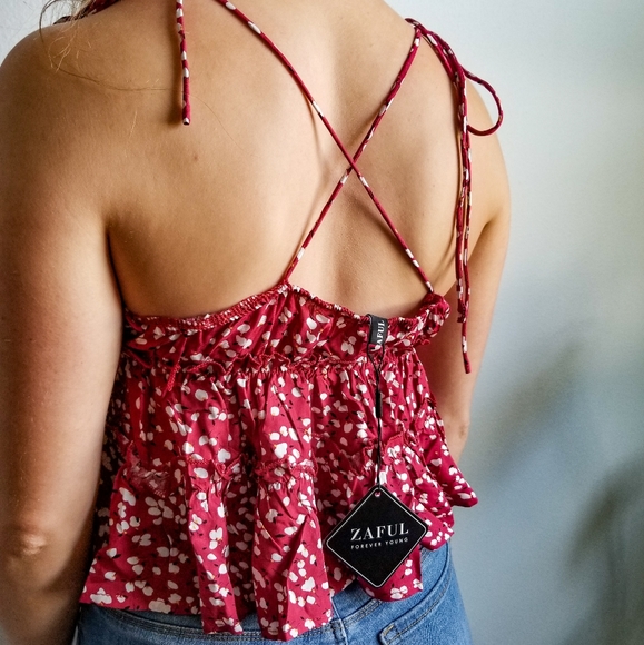 Red Floral Crop Top - Picture 2 of 4